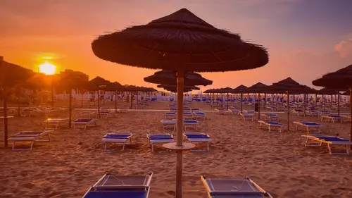 Esplora Rimini da un Hotel 3 Stelle nel Vivace Quartiere di Marina Centro