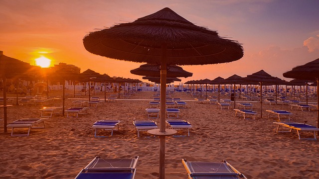 Esplora Rimini da un Hotel 3 Stelle nel Vivace Quartiere di Marina Centro